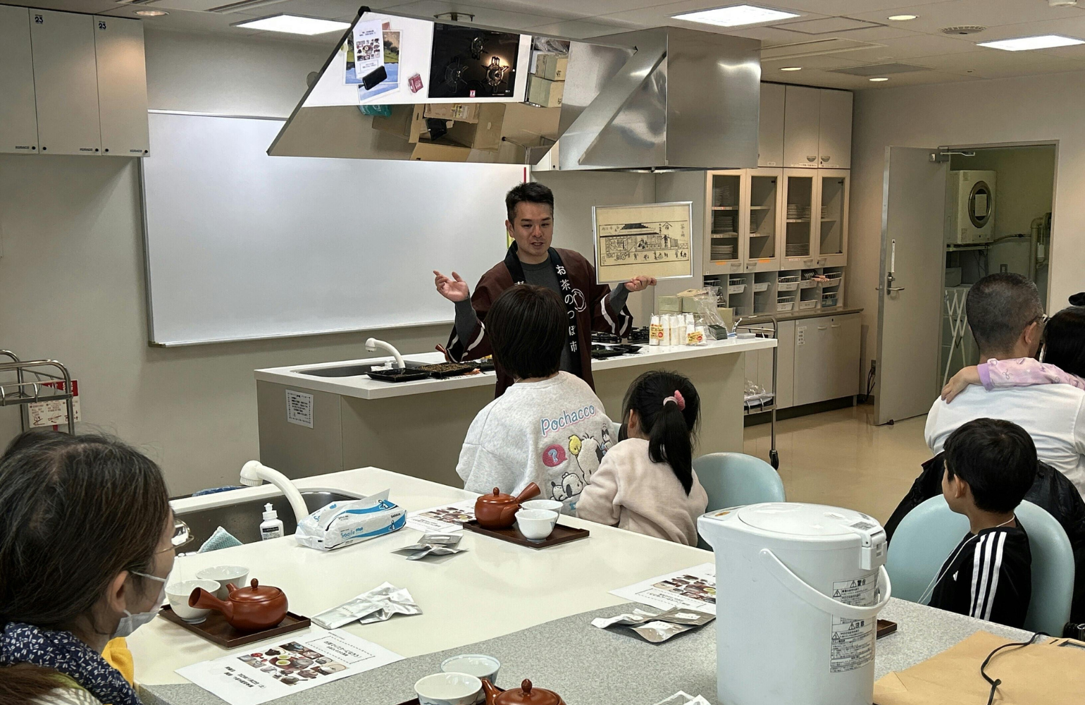 251122堺科学教育フェスタつぼ市製茶本舗お茶の淹れ方教室